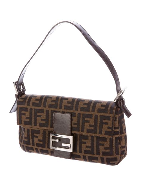 decollete fendi prezzo|Fendi Baguette Bags .